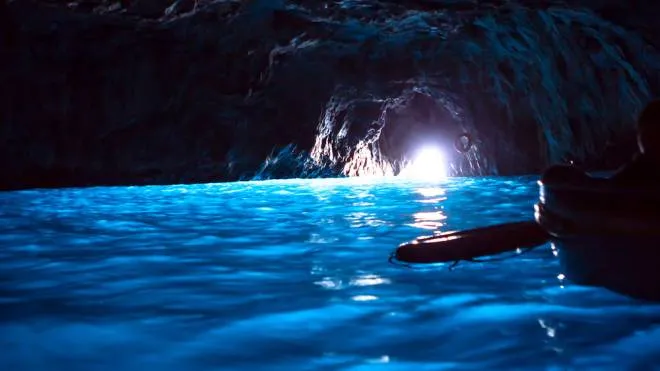 La meravigliosa Grotta Azzurra di Capri