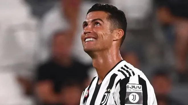 Juventus' Portuguese forward Cristiano Ronaldo reacts during the friendly football match Juventus vs Atalanta at the Allianz Stadium in Turin on August 14, 2021. (Photo by MARCO BERTORELLO / AFP)
