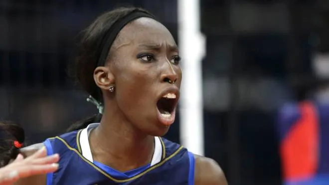 epa09447925 Italy's Paola Ogechi Egonu reacts during the 2021 Women's European Volleyball Championship final between Serbia and Italy in Belgrade, Serbia, 04 September 2021.  EPA/ANDREJ CUKIC
