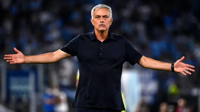 Roma�s head coach Jose Mourinho reacts during the Serie A soccer match between SS Lazio and AS and Roma at the Olimpico stadium in Rome, Italy, 26 September 2021. ANSA/RICCARDO ANTIMIANI