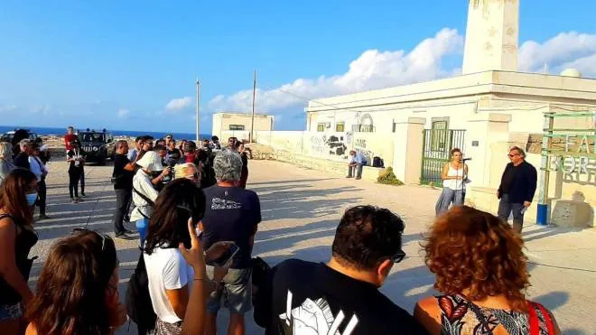 La manifestazione di ieri a Lampedusa per la commemorazone dei morti del 3 ottobre 2013