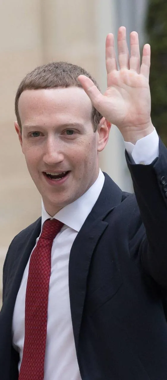 Mark Zuckerberg, 37 anni