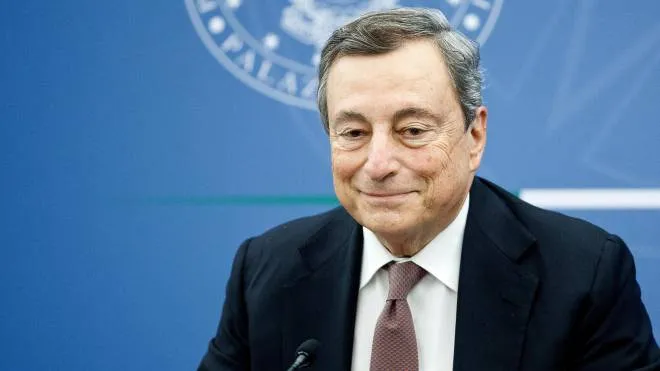Il presidente del consiglio dei ministri Mario Draghi, 74 anni