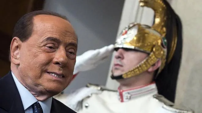 Silvio Berlusconi, 85 anni, è attualmente deputato europeo per Forza Italia