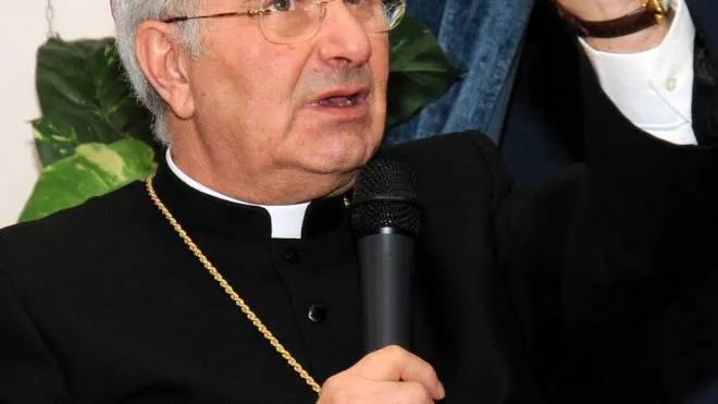 L’arcivescovo Giampaolo Crepaldi