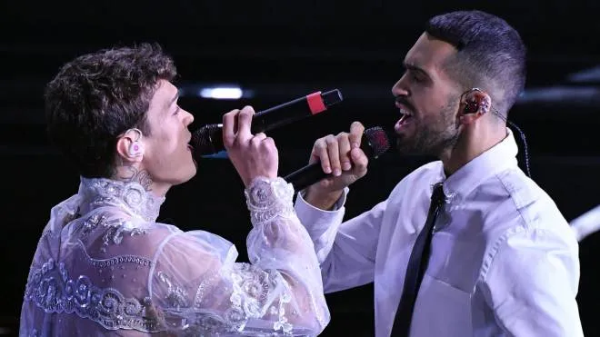 Italian singers Blanco (L) and Mahmood (R) perform on stage at the Ariston theatre during the 72nd Sanremo Italian Song Festival, Sanremo, Italy, 05 February 2022. The music festival runs from 01 to 05 February 2022. ANSA/ETTORE FERRARI