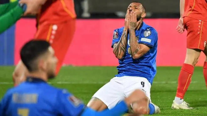 Italy�s forward Joao Pedro dejected after missing a score chance during the FIFA World Cup Qatar 2022 play-off qualifying soccer match between Italy and North Macedonia at the Renzo Barbera stadium in Palermo, Sicily island, Italy, 24 March 2022. ANSA/CARMELO IMBESI