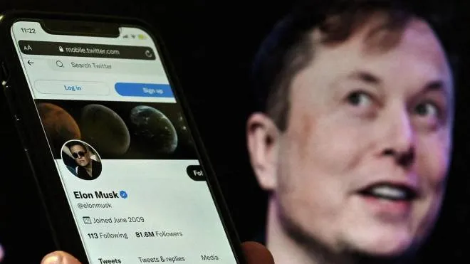 Elon Musk, 50 anni, ha oltre 83 milioni di follower su Twitter