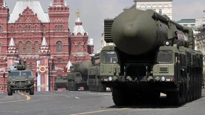 Russian strategic nuclear missiles Yars roll on Red square during a traditional Victory Day parade during it's final rehearsal on Red square in Moscow, Russia, 07 May 2019. ANSA/MAXIM SHIPENKOV