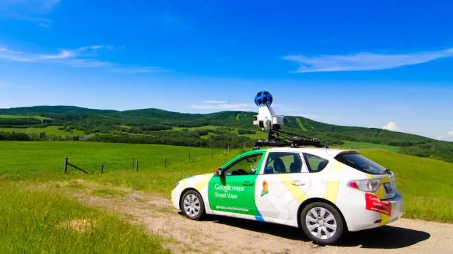 La macchina di Google che cattura le immagini per Street View