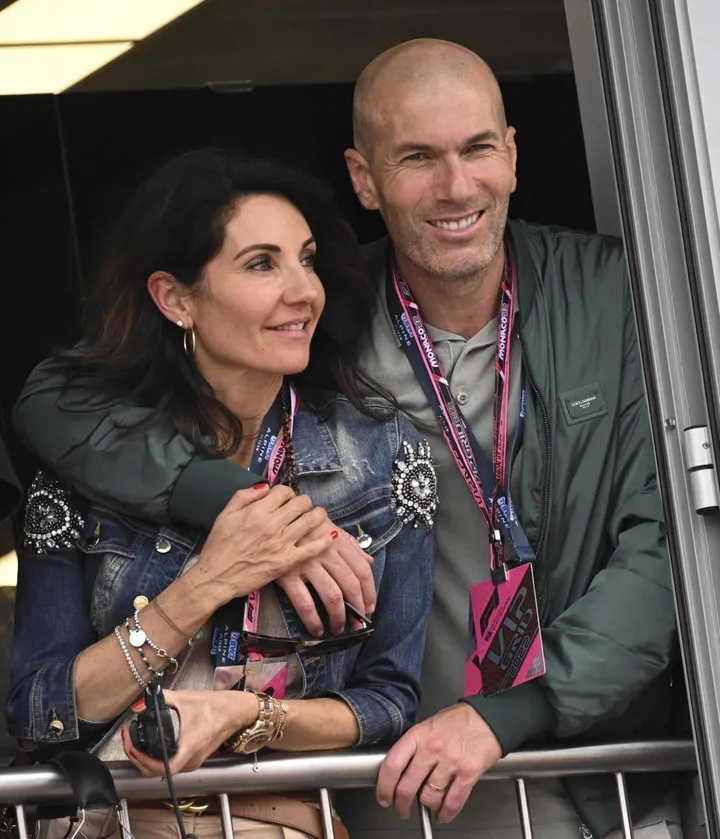 Zinedine Zidane con la moglie