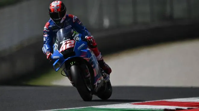 Alex Rins SUZUKI ECSTAR team in action during the free practice session of the Motorcycling Grand Prix of Italy at the Mugello circuit in Scarperia, central Italy, 28 May 2022. ANSA/CLAUDIO GIOVANNINI