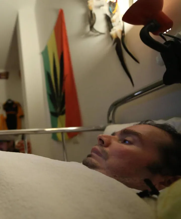 Fabio Ridolfi, il 46enne di Fermignano immobilizzato da 18 anni a letto a causa di una tetraparesi