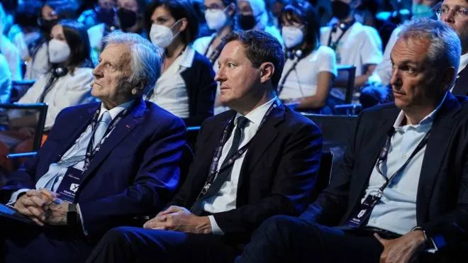 Andrea Ceccherini (al centro) con Jean-Claude Trichet e Luca Maestri