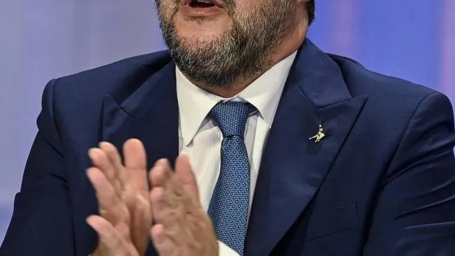 Il leader della Lega, Matteo Salvini, 49 anni, ieri ospite di Porta a porta su Rai1, dopo la bocciatura degli emendamenti leghisti sulla riforma Cartabia