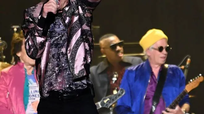Jagger ieri sera a San Siro con Richards e gli Stones: Mick compirà 79 anni a luglio