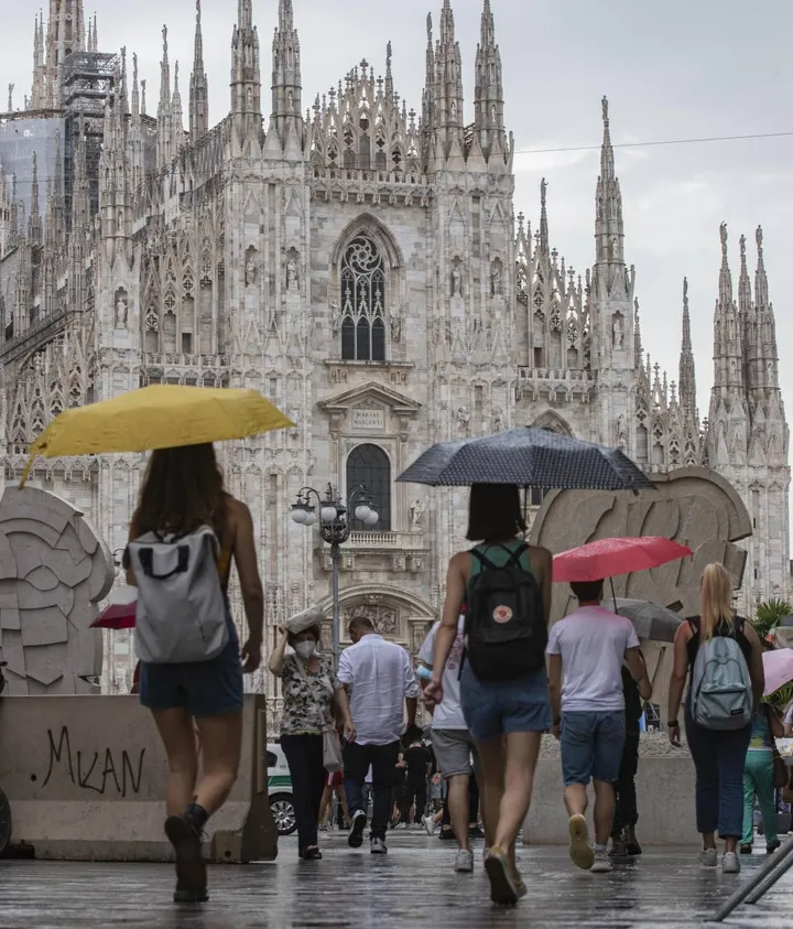 Sul Nord Italia, compresa Milano, si sono abbattuti violenti temporali