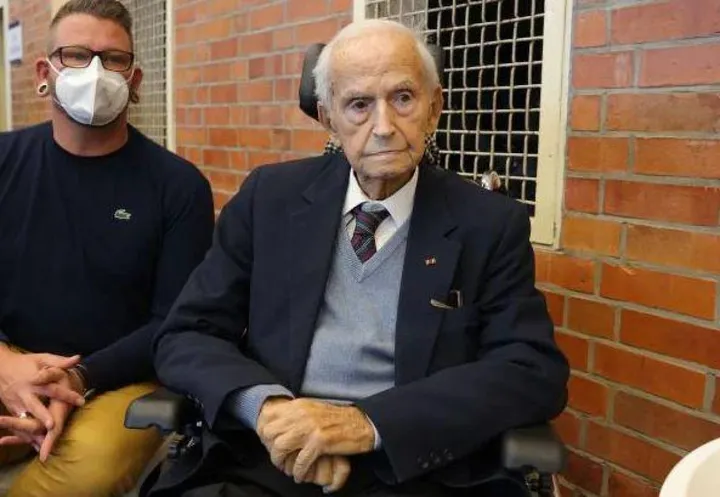 Josef S., 101 anni, ha sempre negato di avere lavorato per le SS. Lasciò il campo di Sachsenhausen a 25 anni