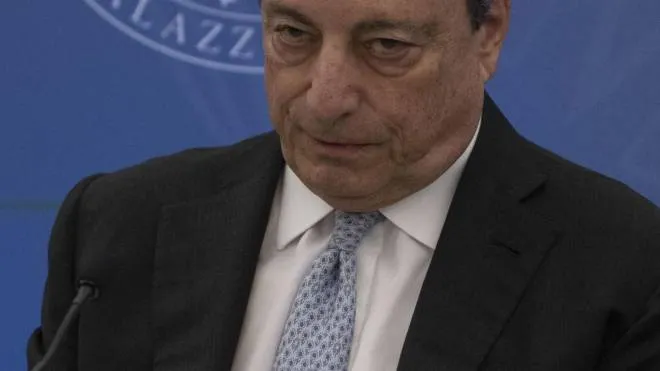 Mario Draghi, romano, 74 anni