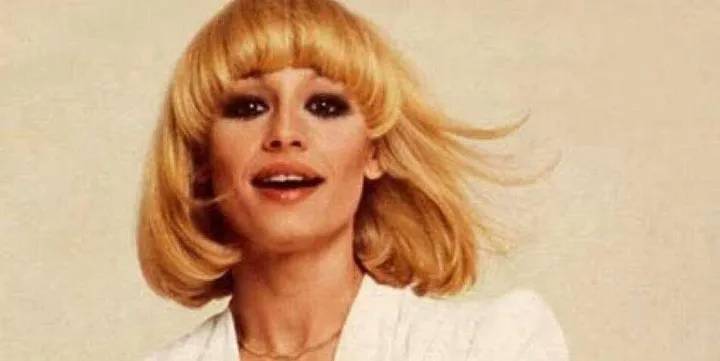 Conduttrice, ballerina, cantante, la showgirl più amata: Raffaella Carrà moriva il 5 luglio di un anno fa