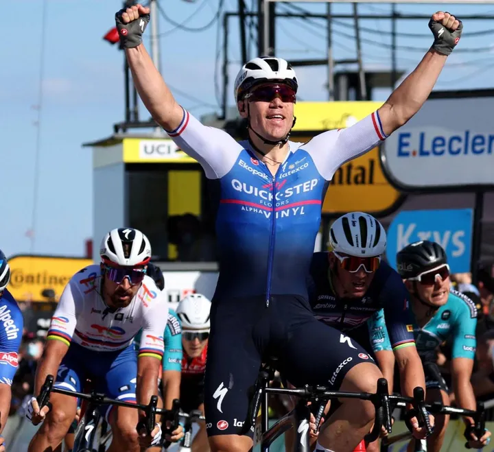 Fabio Jakobsen, 25 anni, ieri all’arrivo della seconda tappa del Tour del France