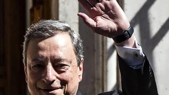 Mario Draghi ha incontrato Giuseppe Conte a Palazzo Chigi Ma la tensione nel governo non si è abbassata