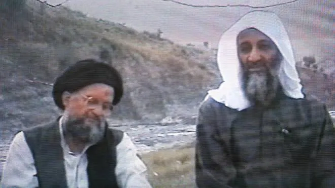 In un'immagine d'archivio, Ayman Al Zawahri (s), braccio destro di Osama bin Laden2 agosto 2022.  I talebani condannano l'operazione in cui � stato ucciso il leader di Al Qaeda Ayman al-Zawahri. In un comunicato riportato dal New York Times, i talebani riferiscono che il raid � avvenuto a Kabul, nella benestante area di Sherpur. Secondo i talebani, riporta il New York Times, gli accordi di Doha vietano i raid americani. ANSA TV /TG2 +++ATTENZIONE LA FOTO NON PUO� ESSERE PUBBLICATA O RIPRODOTTA SENZA L�AUTORIZZAZIONE DELLA FONTE DI ORIGINE CUI SI RINVIA +++
