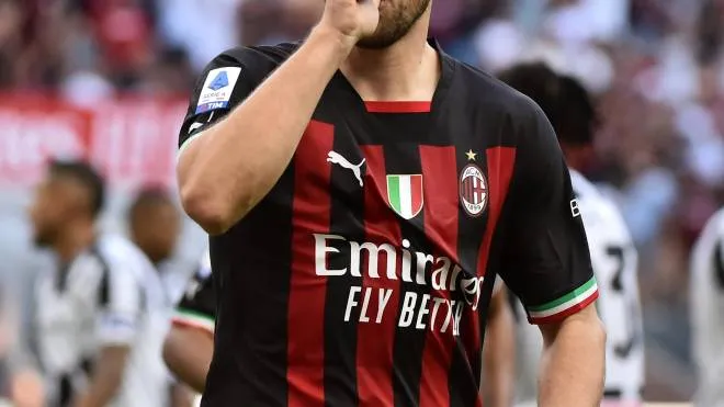 Ante Rebic è stato decisivo ieri nel successo del Milan per 4-2 sull’Udinese, firmando due reti: sulla prima ha esultato portando il pollice in bocca