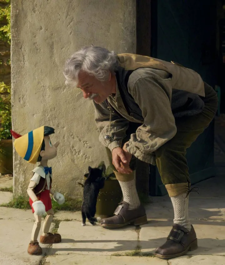 Tom Hanks è. Geppetto nel film di Robert Zemeckis, l’8 settembre su Disney +