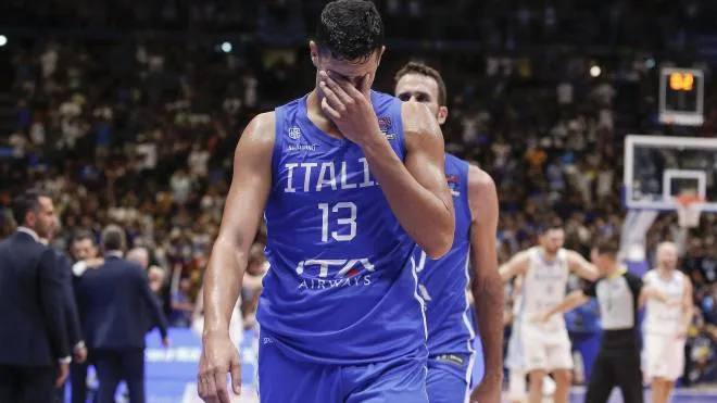 La delusione di Simone Fontecchio: i suoi 26 punti non sono bastati all’Italia