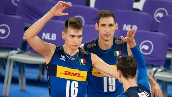 Sulla sinistra Yuri Romanò, 25 anni, opposto dell’Italia ora in semifinale ai Mondiali