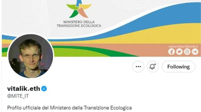 E' stato hackerato il profilo Twitter del ministero della Transizione ecologica, dove ora appare, invece della foto ufficiale un'immagine che ritrae il fondatore di Ethereum, Vitalik Buterin. +++ TWITTER/MITE +++ NPK +++ NO SALES, EDITORIAL USE ONLY +++