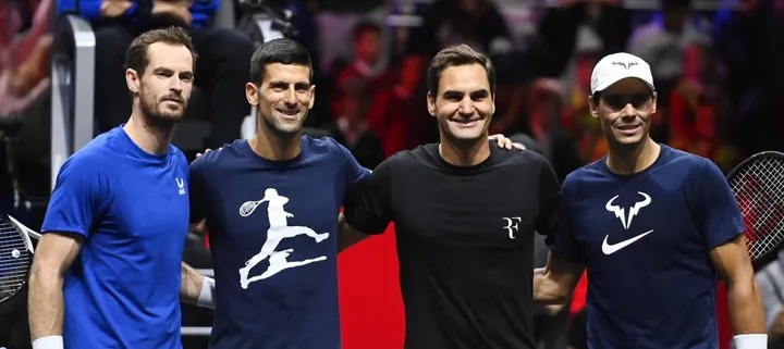 Da sinistra Andy Murray, Novak Djokovic, Roger Federer e Rafa Nadal. Sotto a sinistra Federer scherza con Nadal in allenamento, a destra con Bjorn Borg