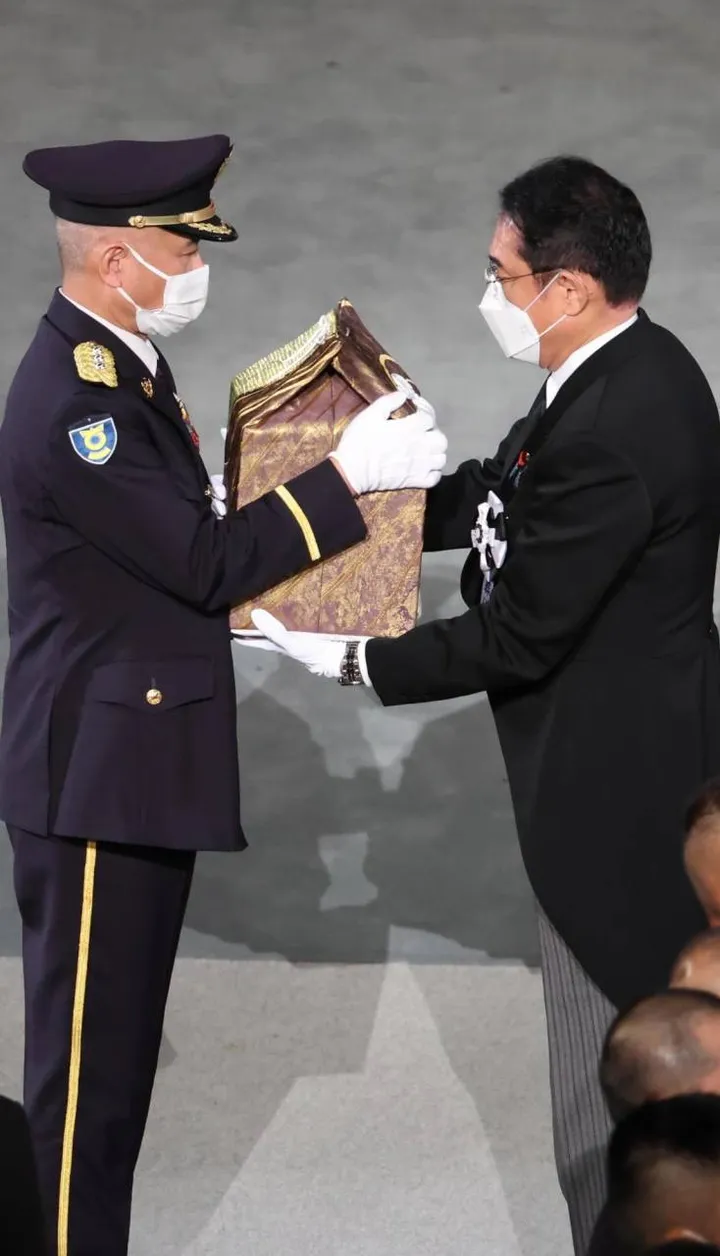 La cerimonia per i funerali di Stato all’ex premier Shinzo Abe