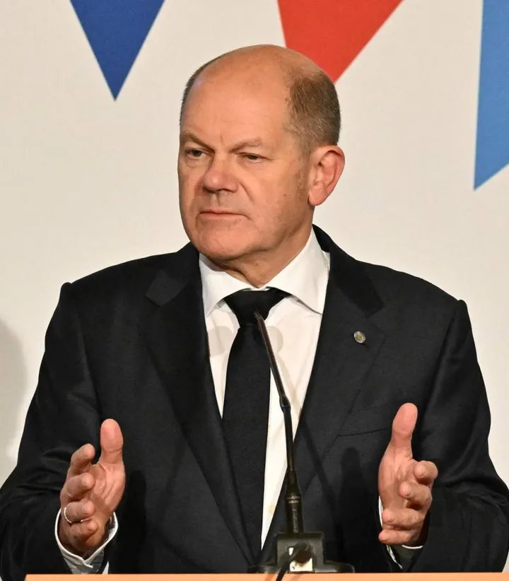 Il cancelliere Olaf Scholz, 64 anni