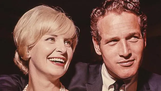 Joanne Woodward, 92 anni, e Paul Newman (1926-2008) nel poster della Festa