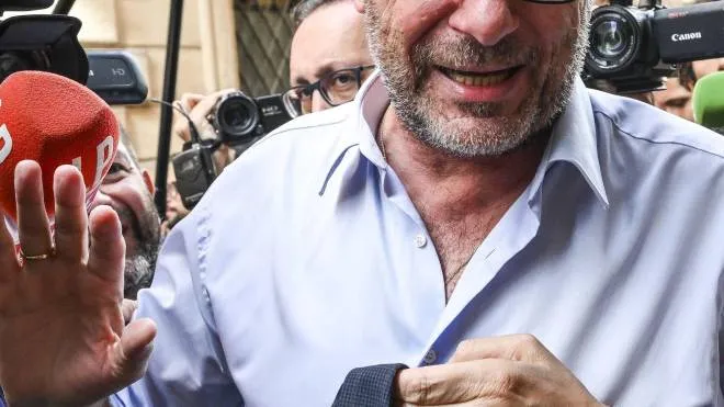 Giancarlo Giorgetti, 55 anni, ha aderito alla Lega di Bossi a inizio anni Novanta