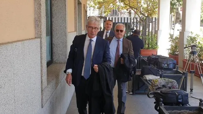 L'arrivo degli avvocati difensori al Tribunale di Tempio Pausania per una nuova udienza del processo Grillo, 19 ottobre 2022.   ANSA / Vincenzo Garofalo