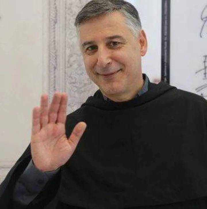 Padre Enzo Fortunato, 56 anni