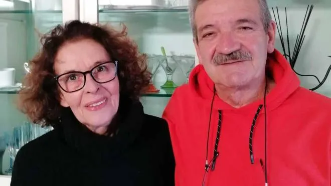 Emilio Sbarzagli, ex sindacalista, assieme a sua moglie, Daniela Pasetti, entrambi pensionati