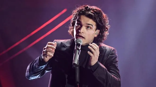 Italian singer Leo Gassmann performs on stage at the Ariston theatre during the 70th Sanremo Italian Song Festival, Sanremo, Italy, 08 February 2020. The festival runs from 04 to 08 February.  ANSA/ETTORE FERRARI