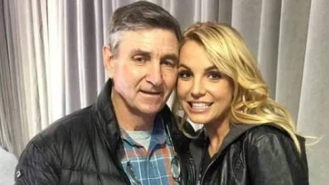 Britney Spears (41 anni). con il padre Jamie, 70 anni: l’uomo ha avuto la tutela legale della figlia per 13 anni