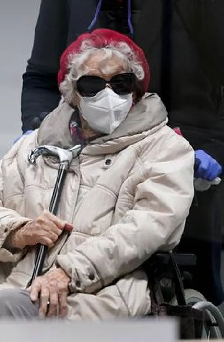 Irmgard Furchner, 97 anni, durante un’udienza del processo