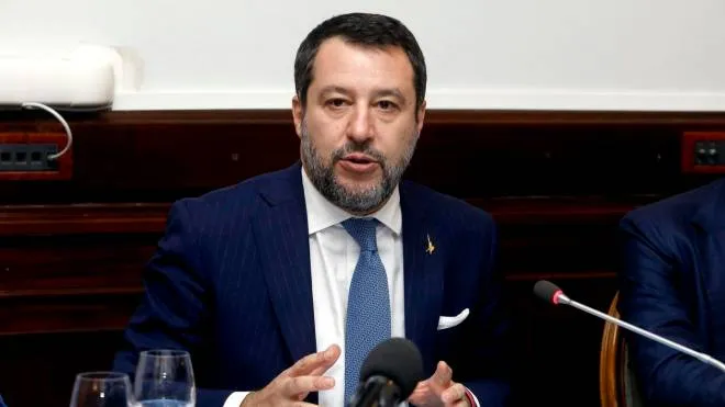 Il Ministro delle Infrastrutture e Trasporti Matteo Salvini partecipa alla presentazione dei dati annuali di traffico sui laghi lombardi organizzato dalla Gestione Navigazione Laghi a Milano, 20 dicembre 2022.ANSA/MOURAD BALTI TOUATI