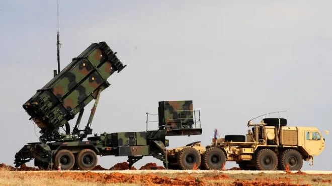 (FILES) In this file photo taken on February 04, 2013, a Patriot missile launcher system at a Turkish military base in Gaziantep. - The expected US provision of Patriot missiles to Ukraine is a muscular message of support and will boost defenses against Russia�s relentless aerial assaults, but experts say its battlefield impact will be limited. Patriots are "far from a silver bullet," against the low-flying cruise missiles and drone bombs that Russian forces have pummeled Ukraine with, according to Ian Williams of the Missile Defense Project at the Center for Strategic and International Studies in Washington. (Photo by Bulent KILIC / AFP)
