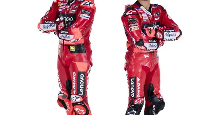Da sinistra il campione del mondo Francesco ’Pecco’ Bagnaia e il suo nuovo compagno di squadra nella Ducati ufficiale, Enea Bastianini
