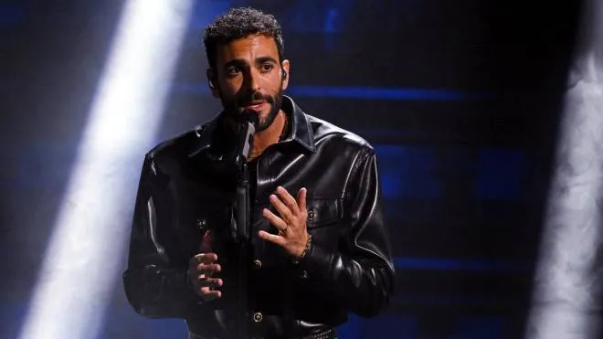 Italian singer Marco Mengoni performs on stage at the Ariston theatre during the 73rd Sanremo Italian Song Festival, in Sanremo, Italy, 07 February 2023. The music festival will run from 07 to 11 February 2023.  ANSA/ETTORE FERRARI