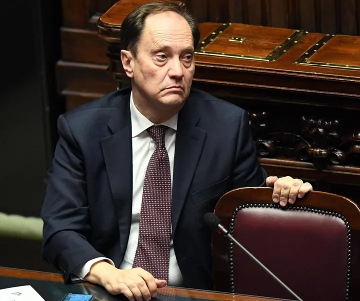 Luca Ciriani, 56 anni, ministro dei Rapporti con il Parlamento in quota Fratelli d’Italia