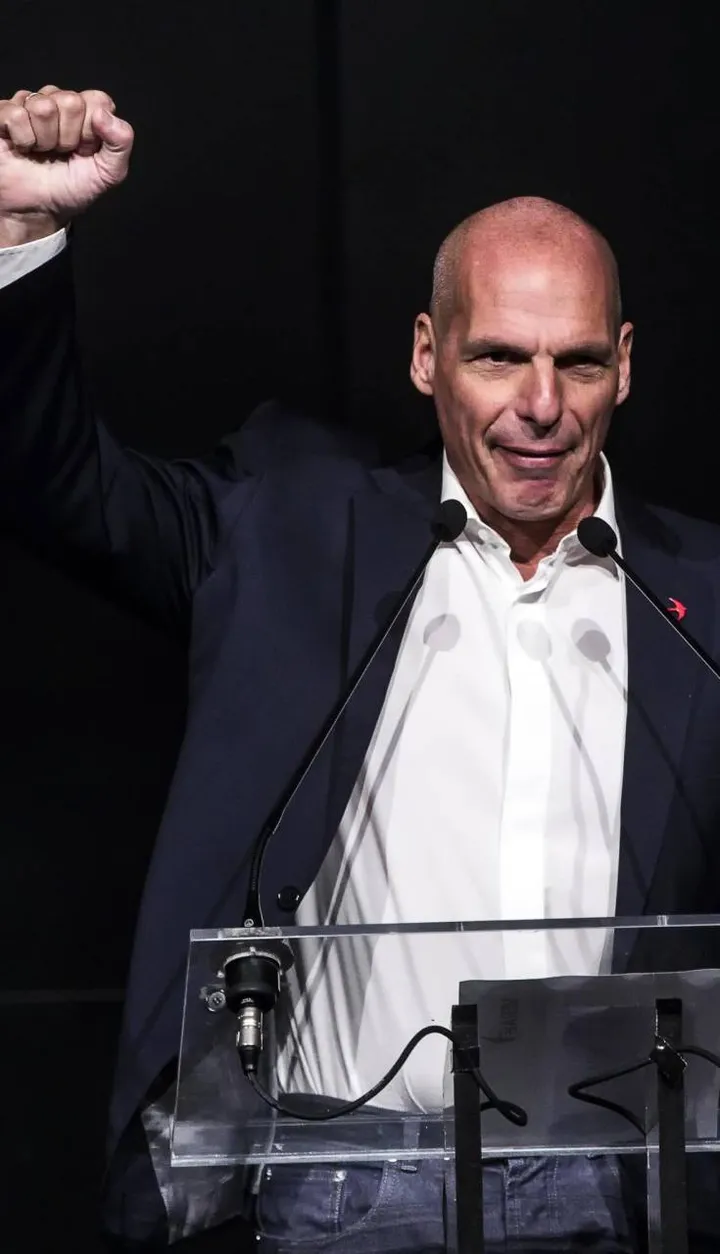 L’ex ministro greco anti troika, Yanis Varoufakis (61 anni)