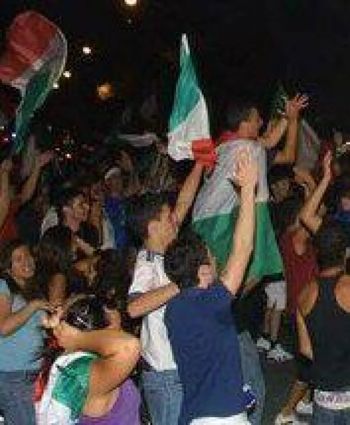 I festeggiamenti a Napoli nel 2006